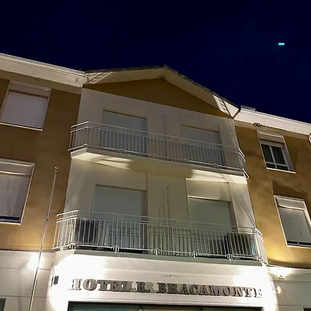 Bracamonte 酒店 2*
